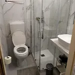 House Pratello 5 *