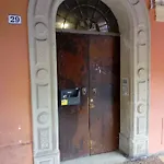 House Pratello 5 Apartment *