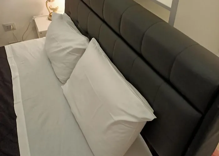 House Pratello 5 *